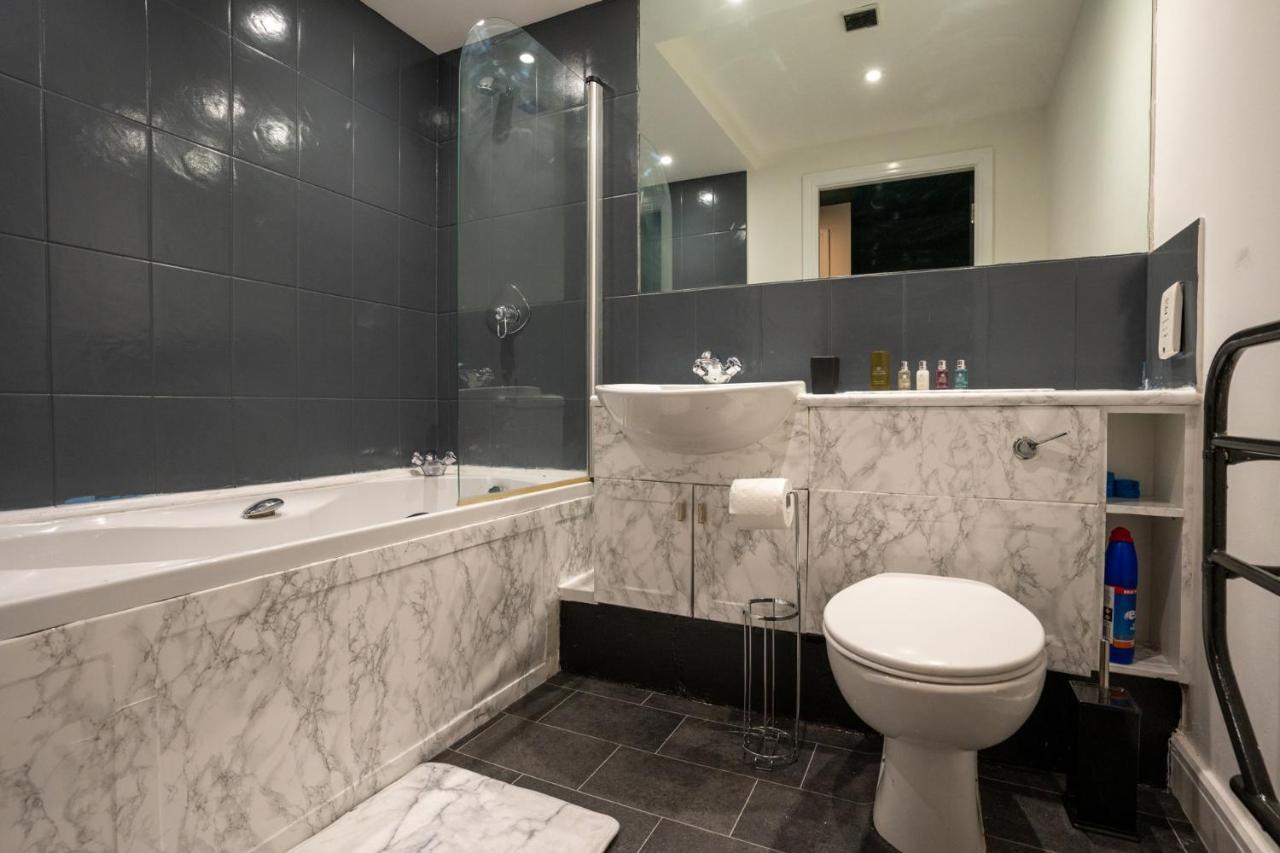 Jpg Theatre Suite - High Floor Mcr Luxe Apartment W Balcony Canal Views Mánchester Exterior foto