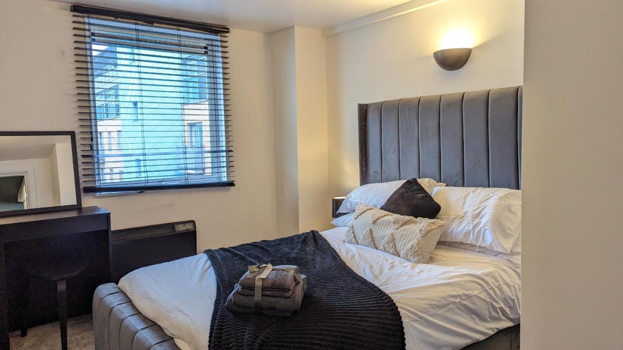 Jpg Theatre Suite - High Floor Mcr Luxe Apartment W Balcony Canal Views Mánchester Exterior foto